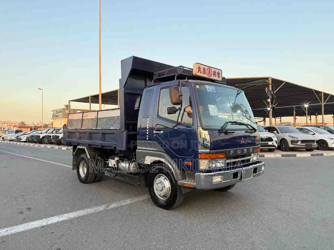 1995 Mitsubishi Fuso Fighter Tipper