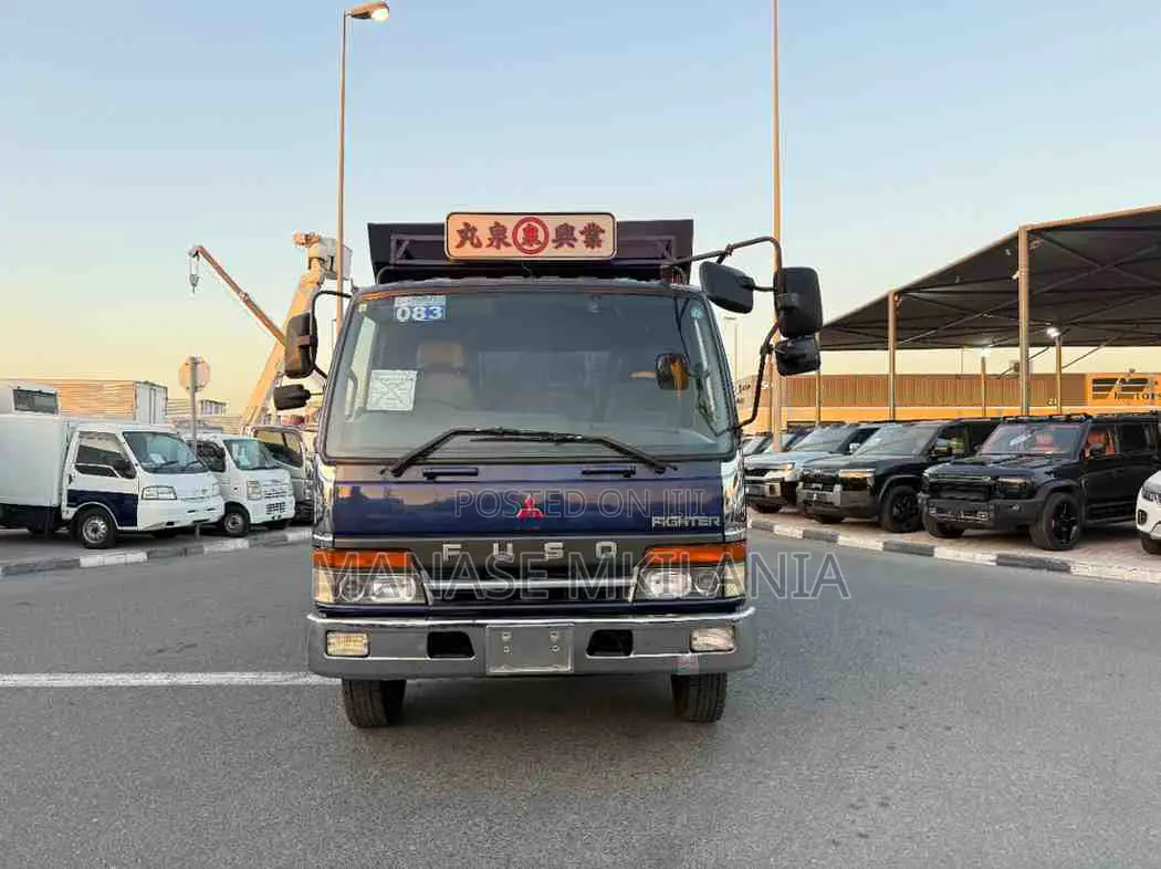 1995 Mitsubishi Fuso Fighter Tipper