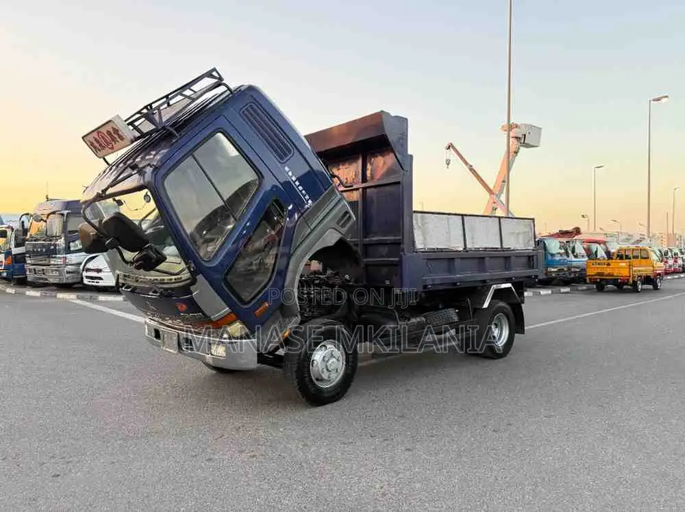1995 Mitsubishi Fuso Fighter Tipper