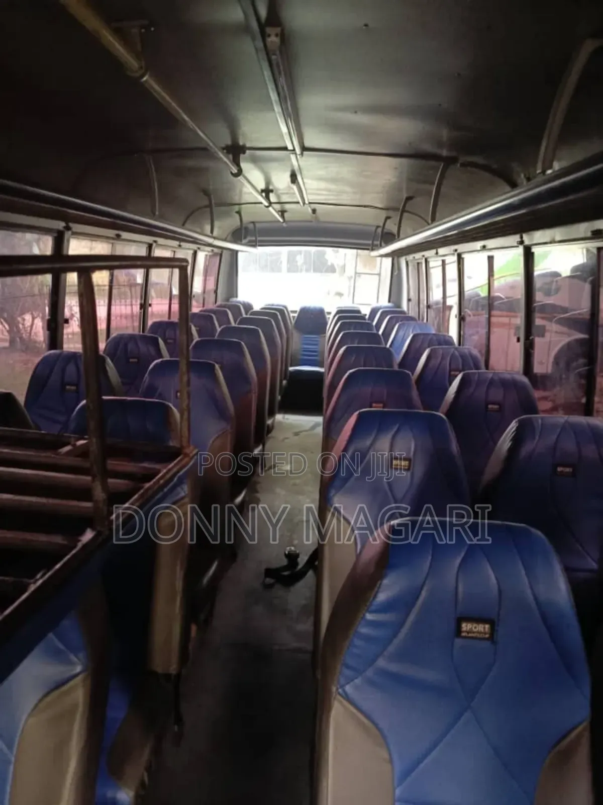 Tata Starbus Ultra Skool 2005 White