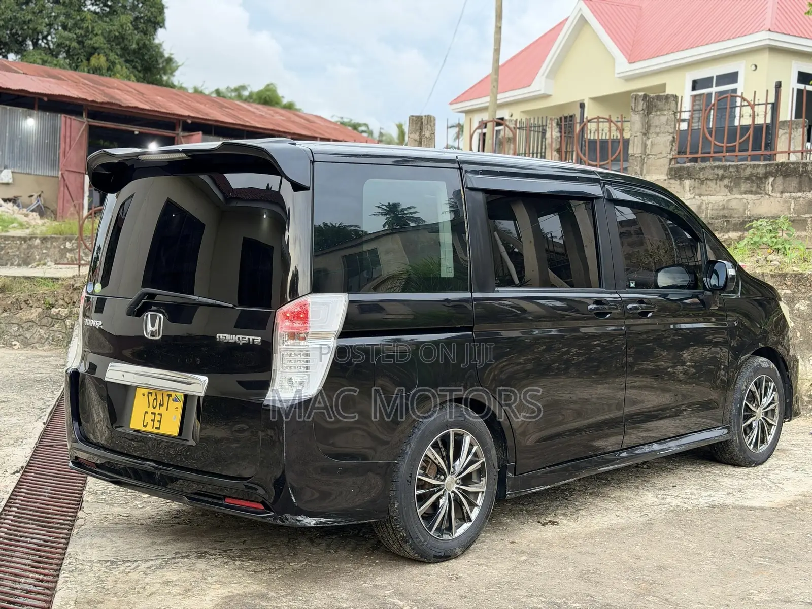 Honda Stepwgn 2011 Black