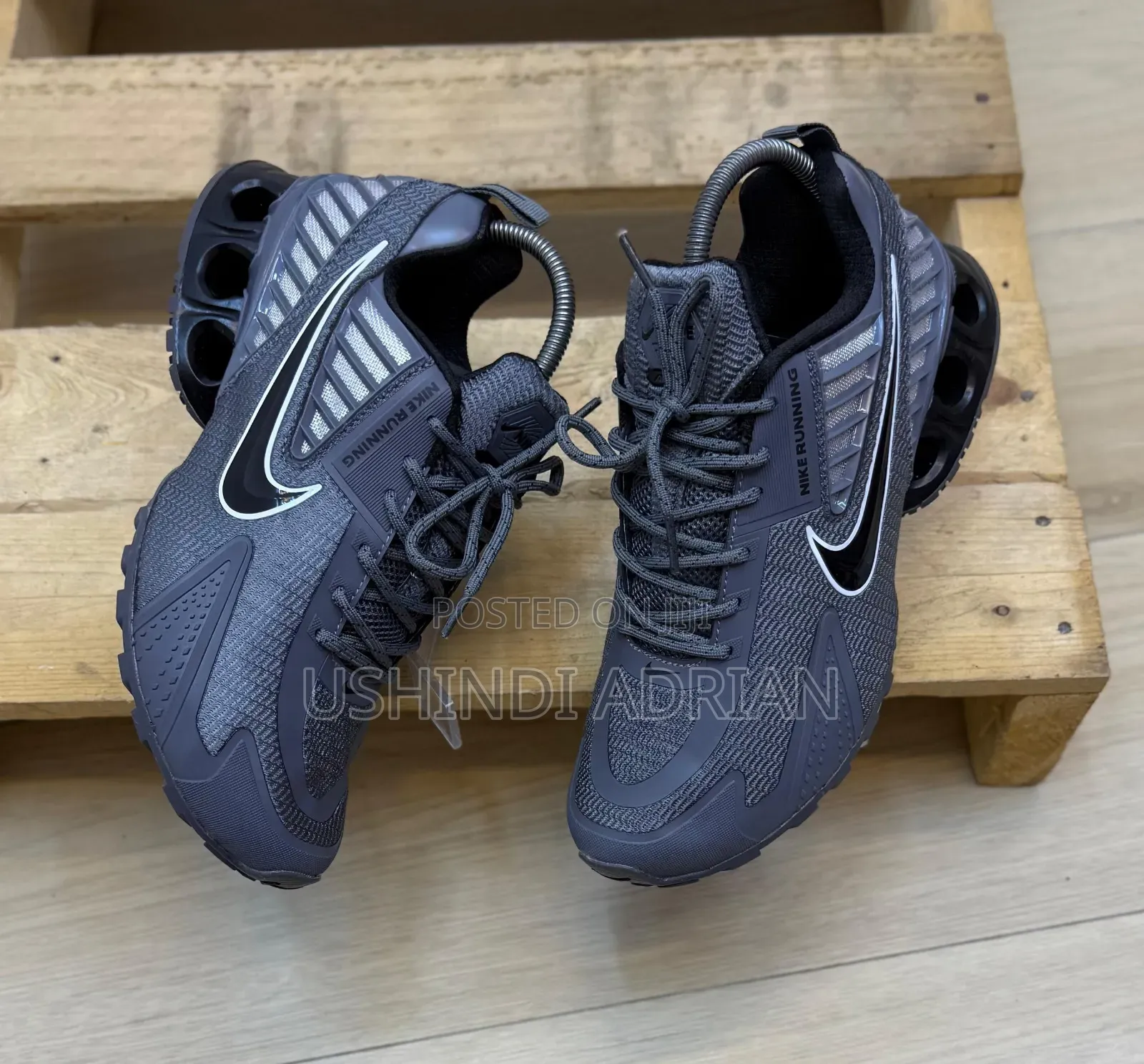Raba Za Kipekee–Tzs 90,000/Sizes: 41 | 42 | 43 | 44 | 45