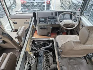 Nissan Civilian 1995 White