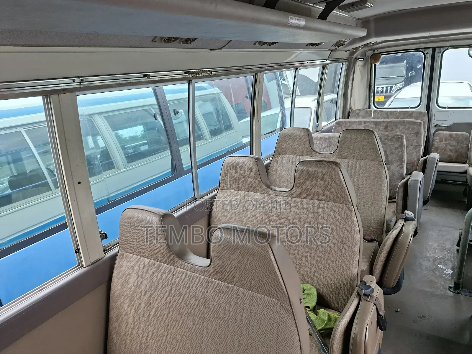 Nissan Civilian 1995 White