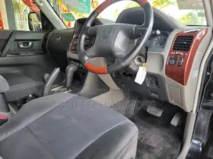 Mitsubishi Pajero 2005 Black
