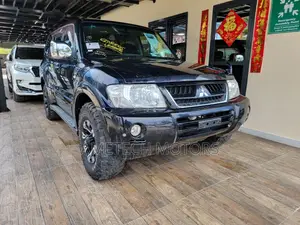 Mitsubishi Pajero 2005 Black