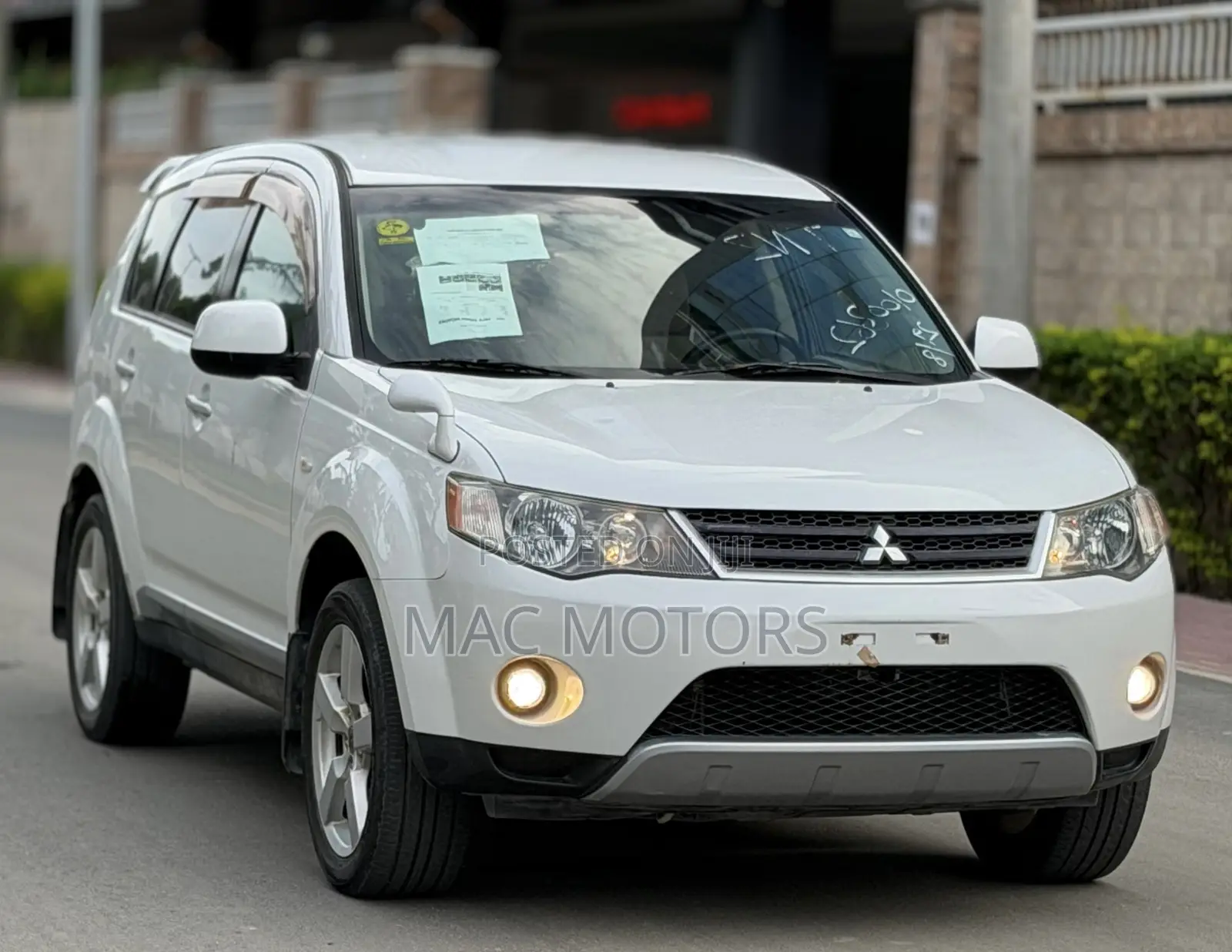 Mitsubishi Outlander 2008 White