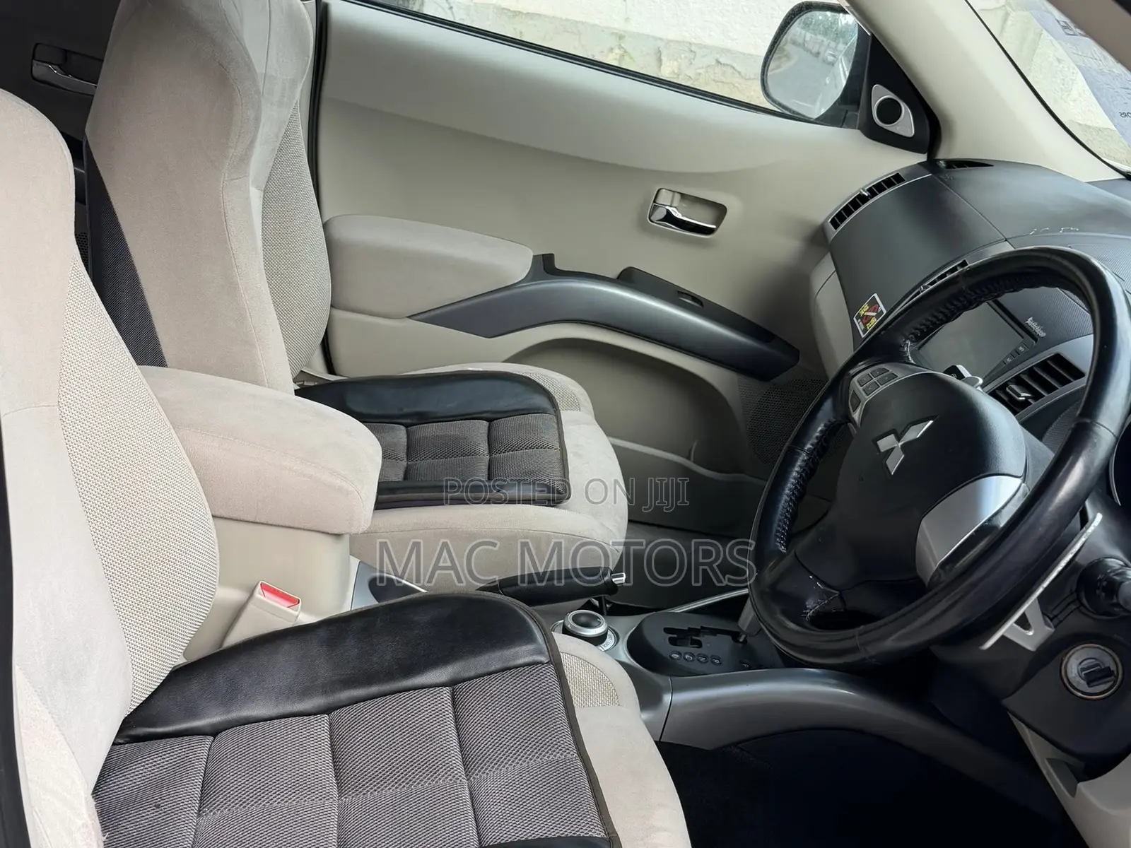Mitsubishi Outlander 2008 White