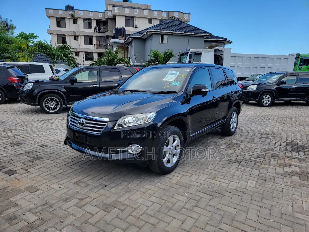 Toyota Vanguard 2013 Black