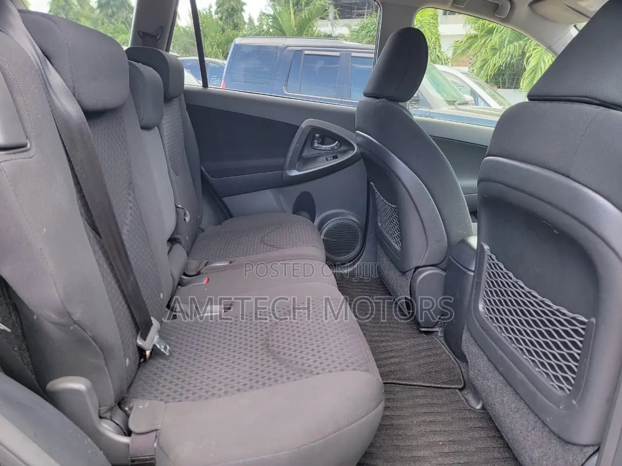 Toyota Vanguard 2013 Black