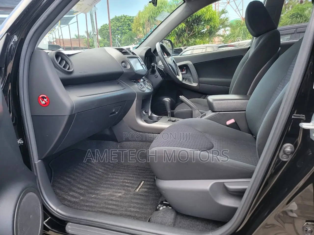 Toyota Vanguard 2013 Black