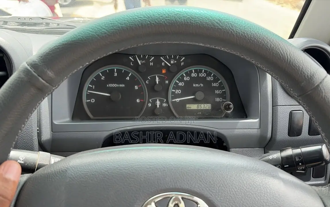 Toyota Land Cruiser 79 Series 2022 Gray