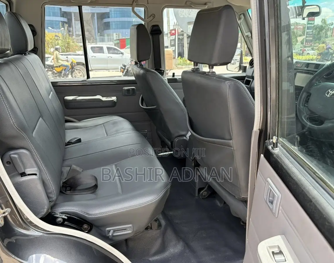 Toyota Land Cruiser 79 Series 2022 Gray