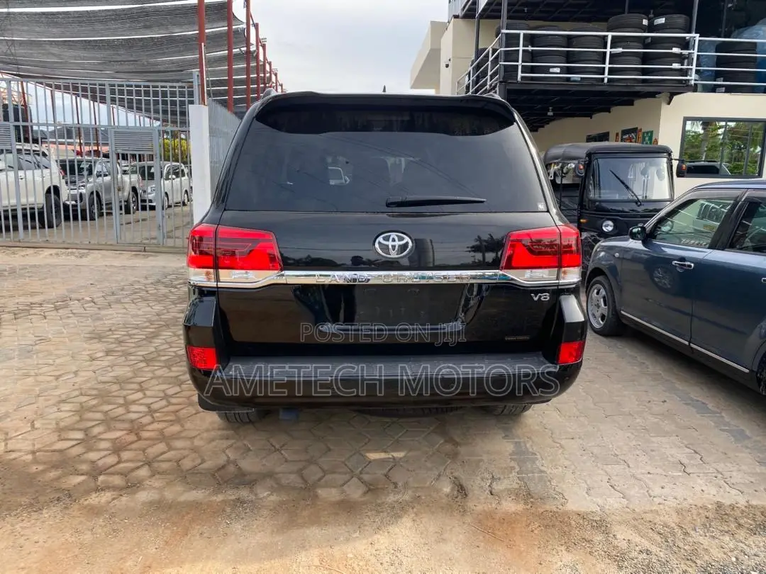 Toyota Land Cruiser 2020 Black