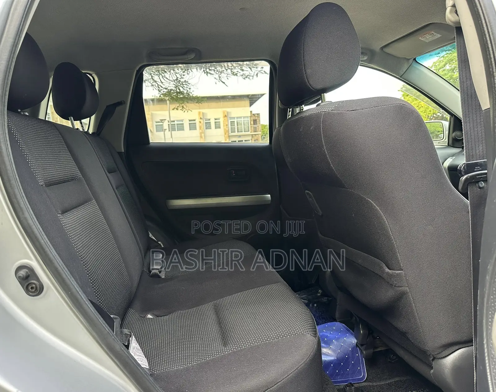 Toyota IST 2004 Silver