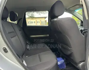 Toyota IST 2004 Silver