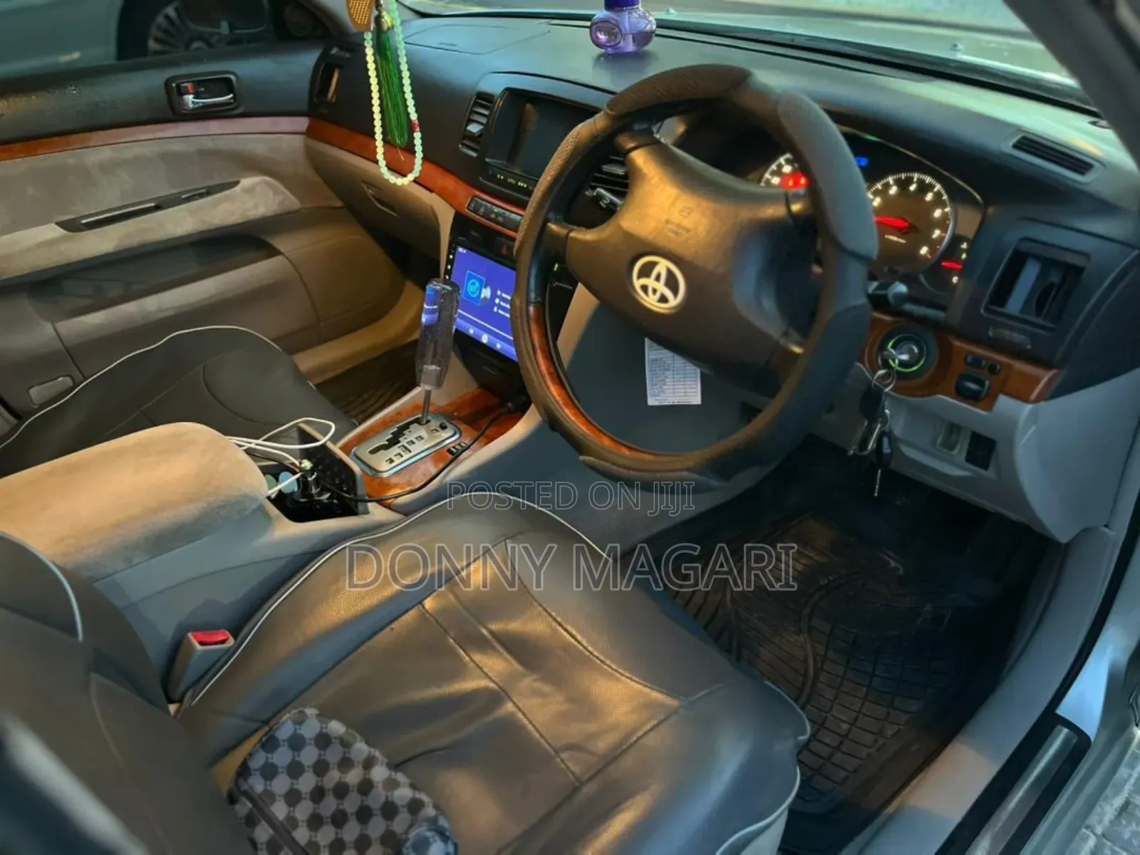 Toyota Mark II 2002 Silver