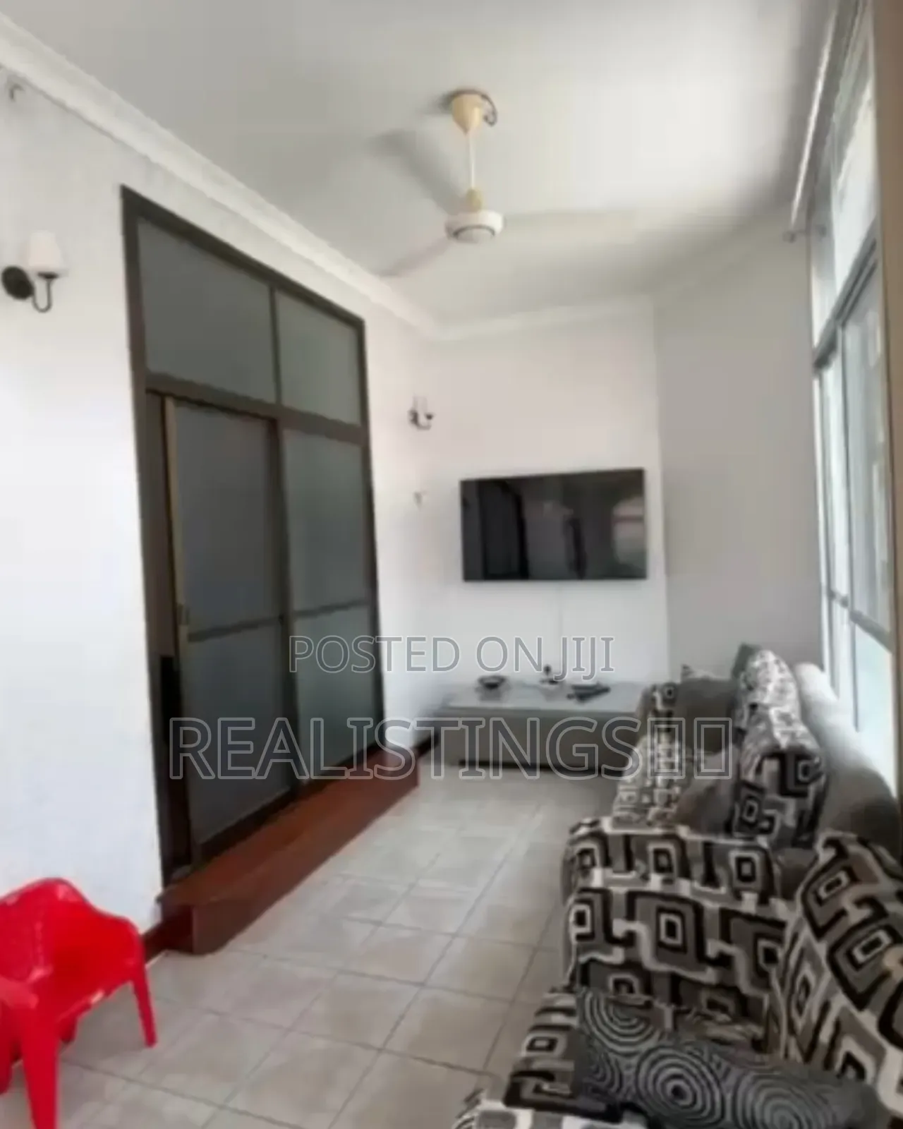 5bdrm Mansion in Realistings, Kunduchi for sale