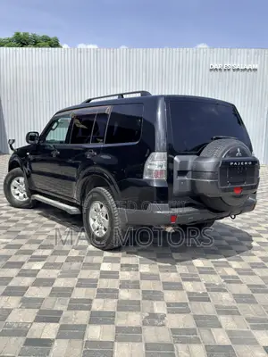Mitsubishi Pajero 2008 Black