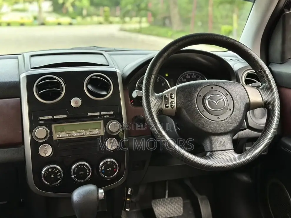 Mazda Verisa 2008 Burgundy