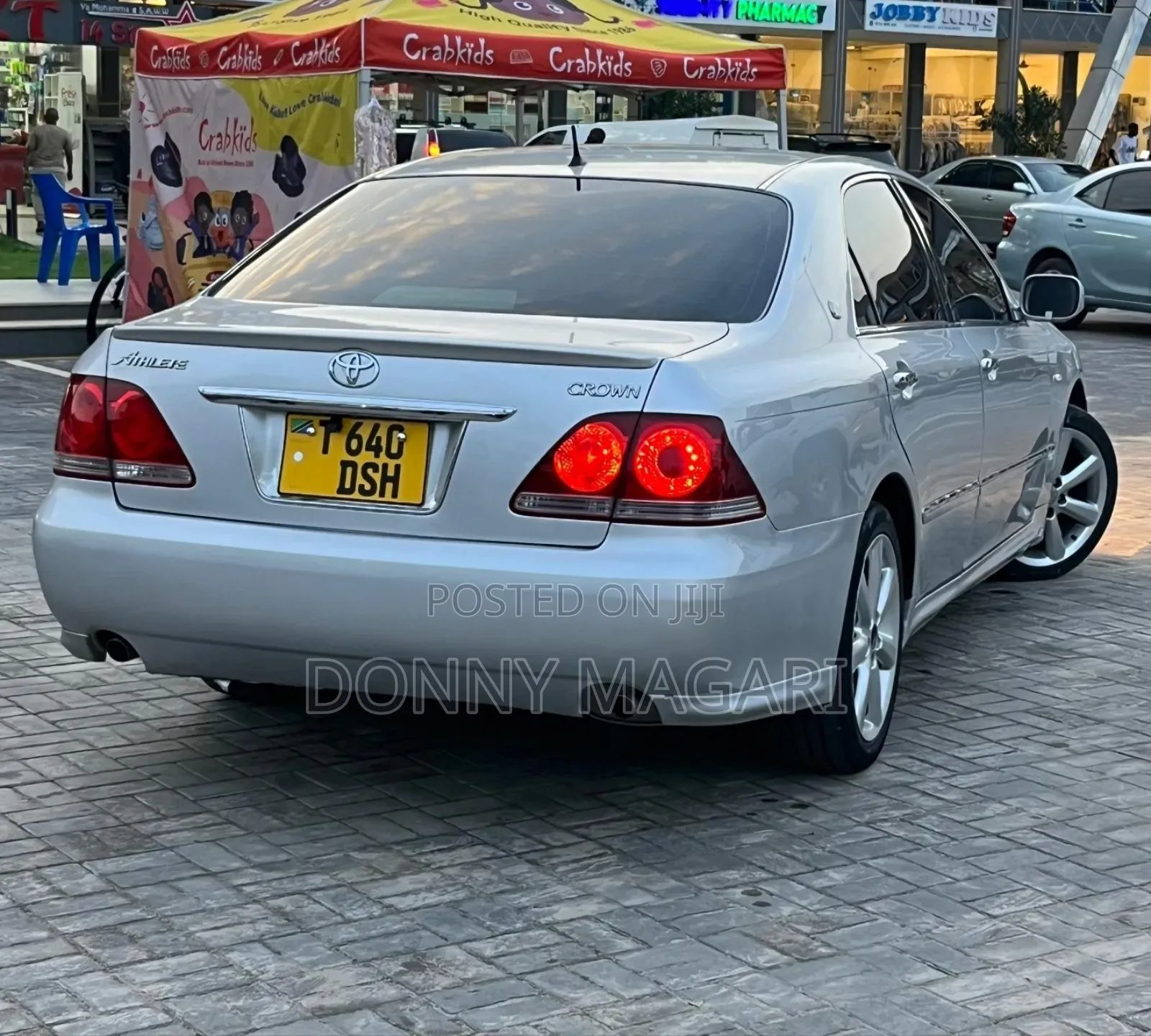 Toyota Crown 2006 Silver