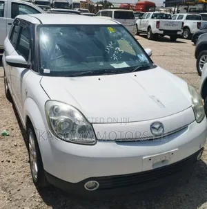 Mazda Verisa 2005 White