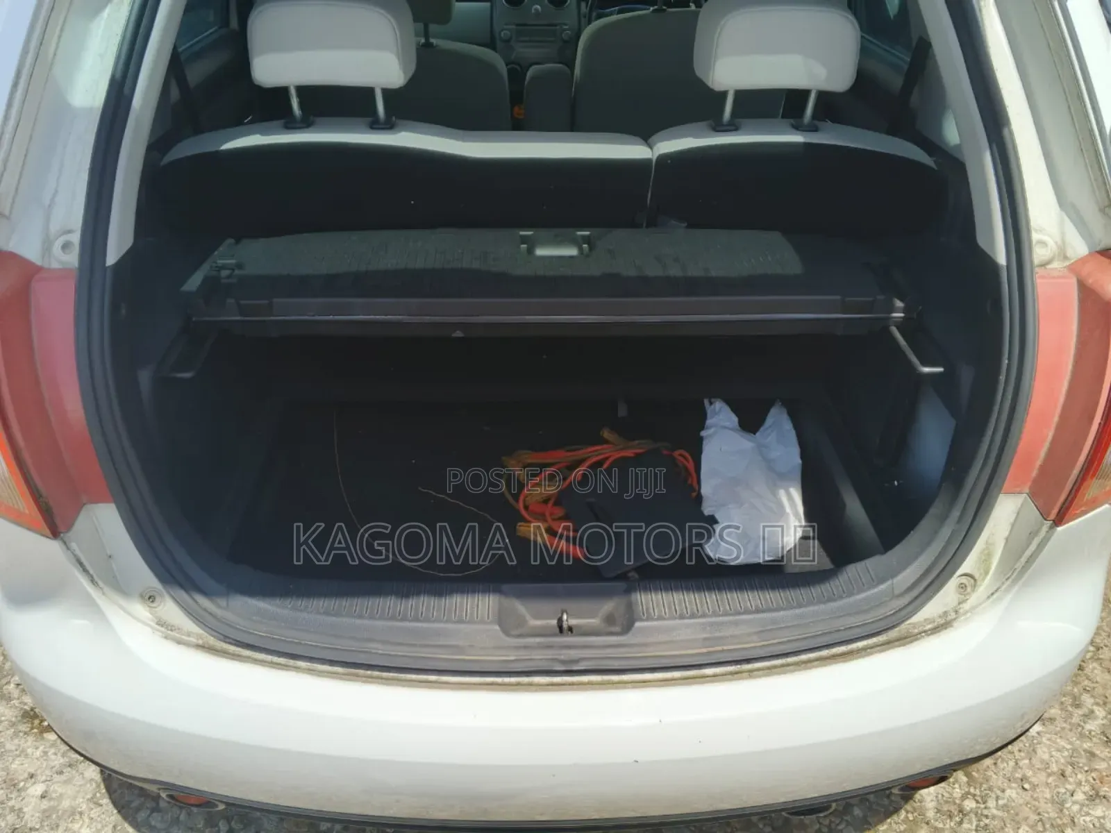 Mazda Verisa 2005 White