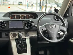 Toyota Corolla Rumion 2008 Black