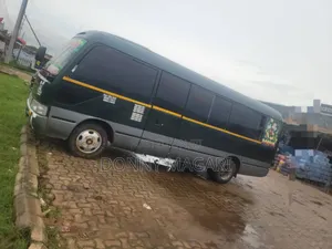 Toyota Coaster 2003 Black