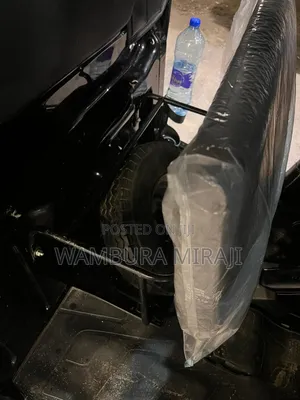 Bajaj Avenger 200 2025 Black