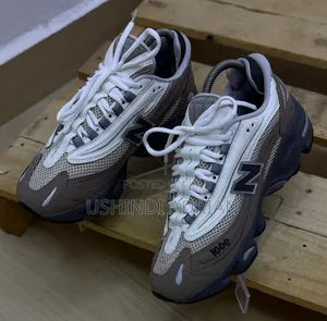 Premium Street Sneakers