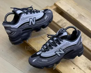 Premium Street Sneakers