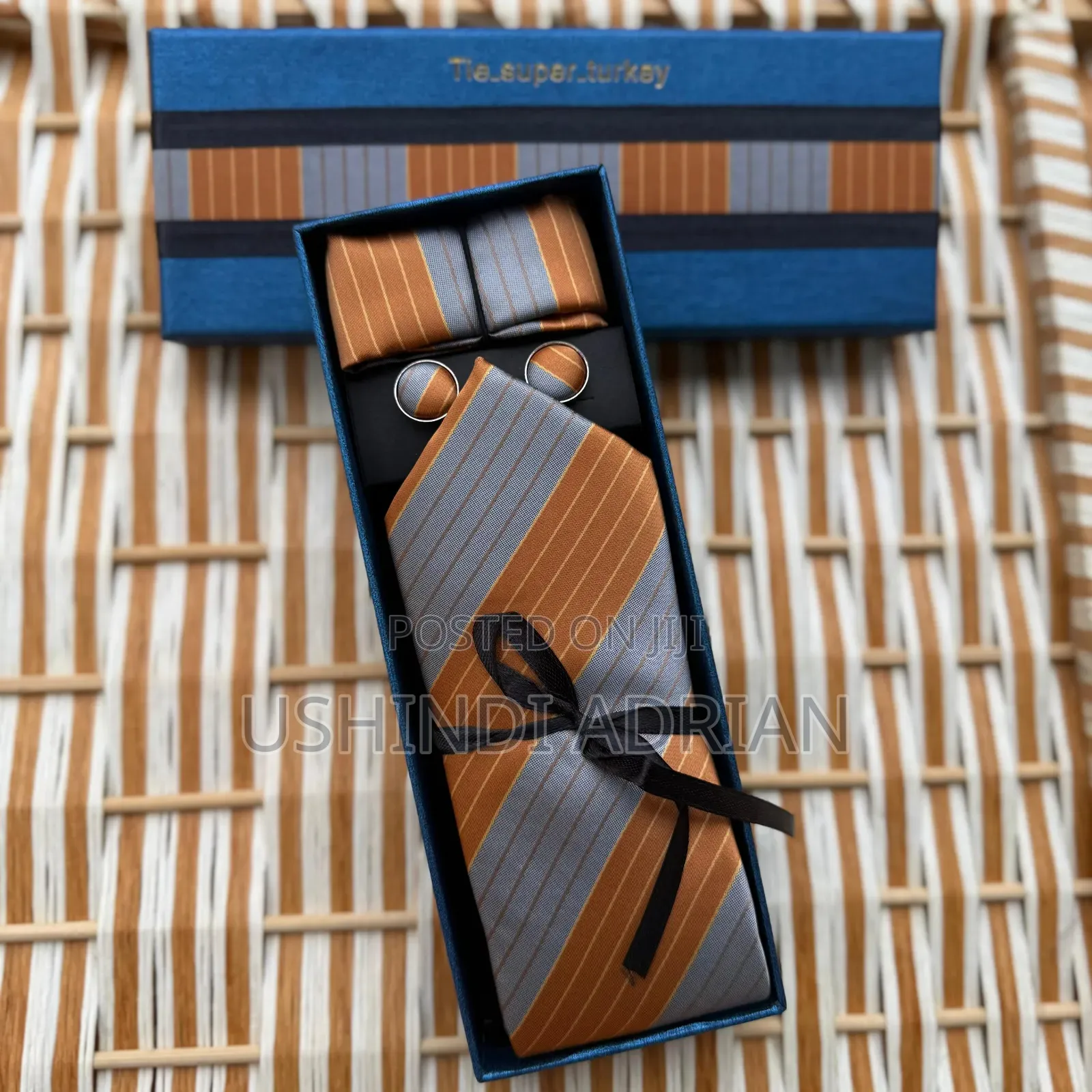 Tie Set Kamili–Kwa Muonekano Wa Kifahari!