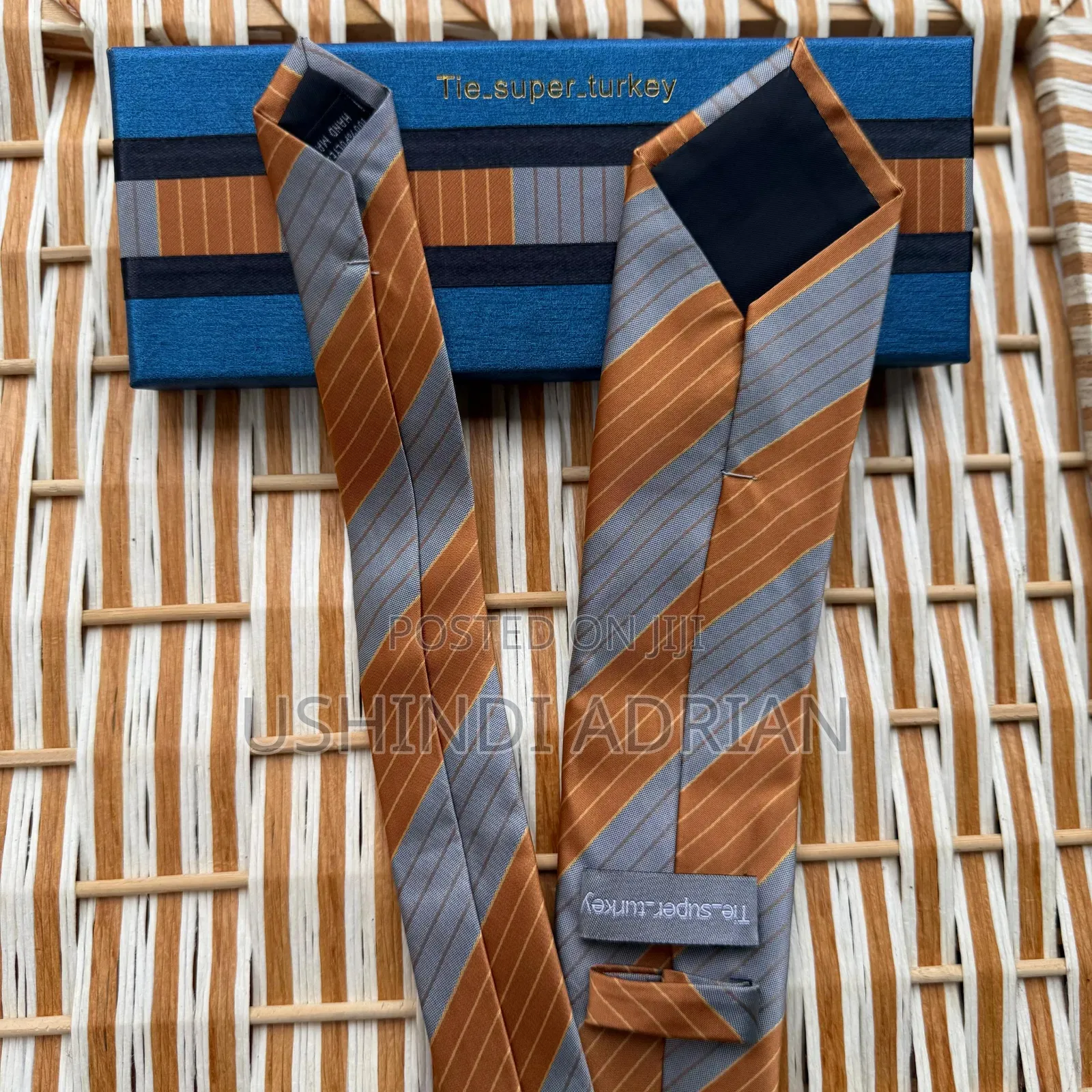 Tie Set Kamili–Kwa Muonekano Wa Kifahari!