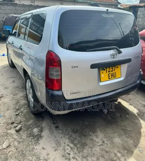 Toyota Probox 1.5 F 2WD 2005 Silver