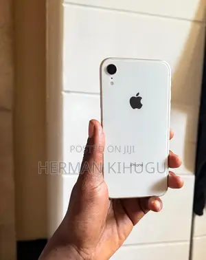 Apple iPhone XR 64 GB White