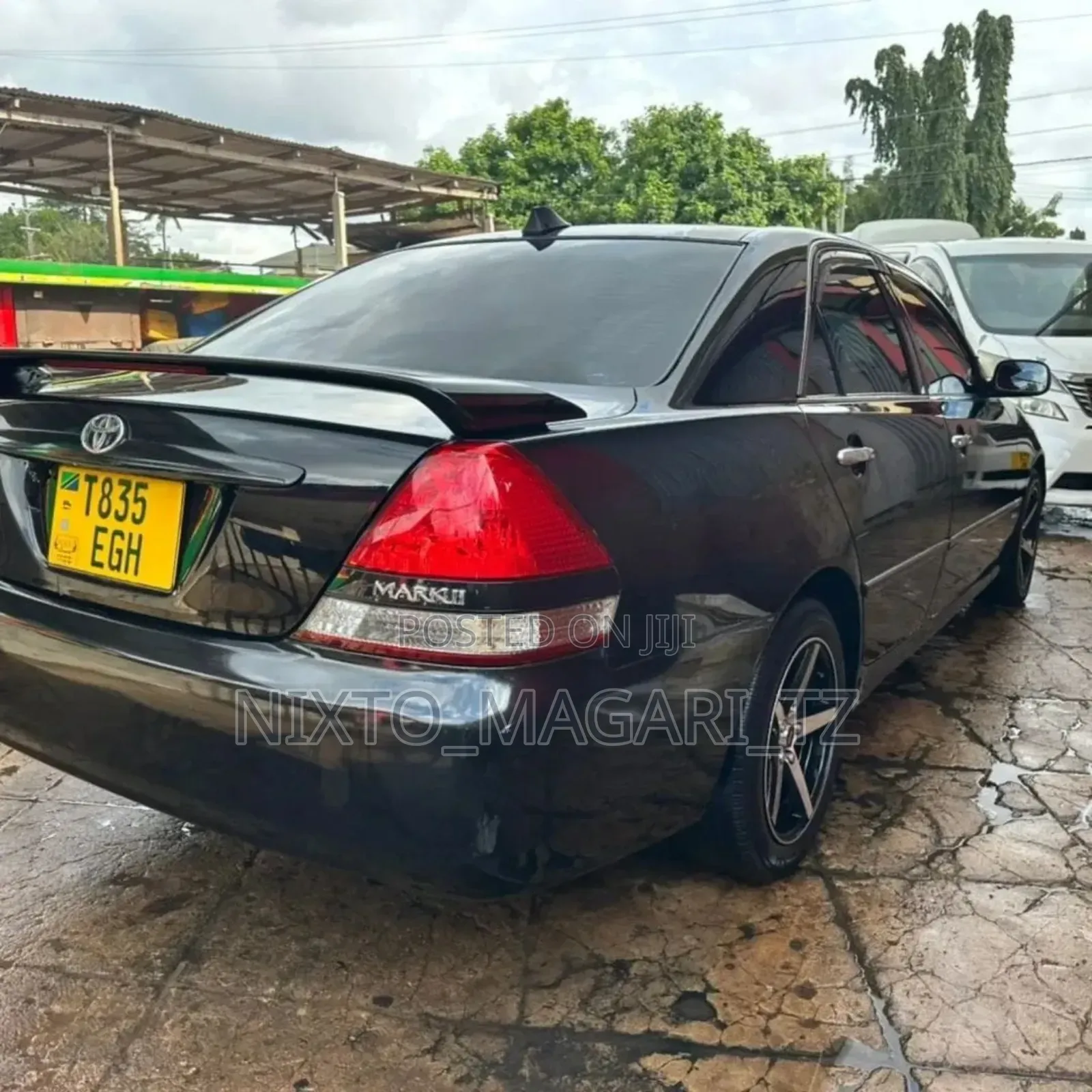 Toyota Mark II 2003 Black