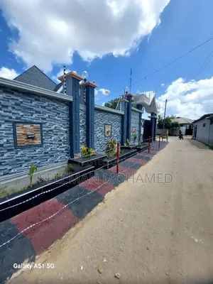 Furnished 4bdrm House in Biriani Real Estate, Charambe for sale