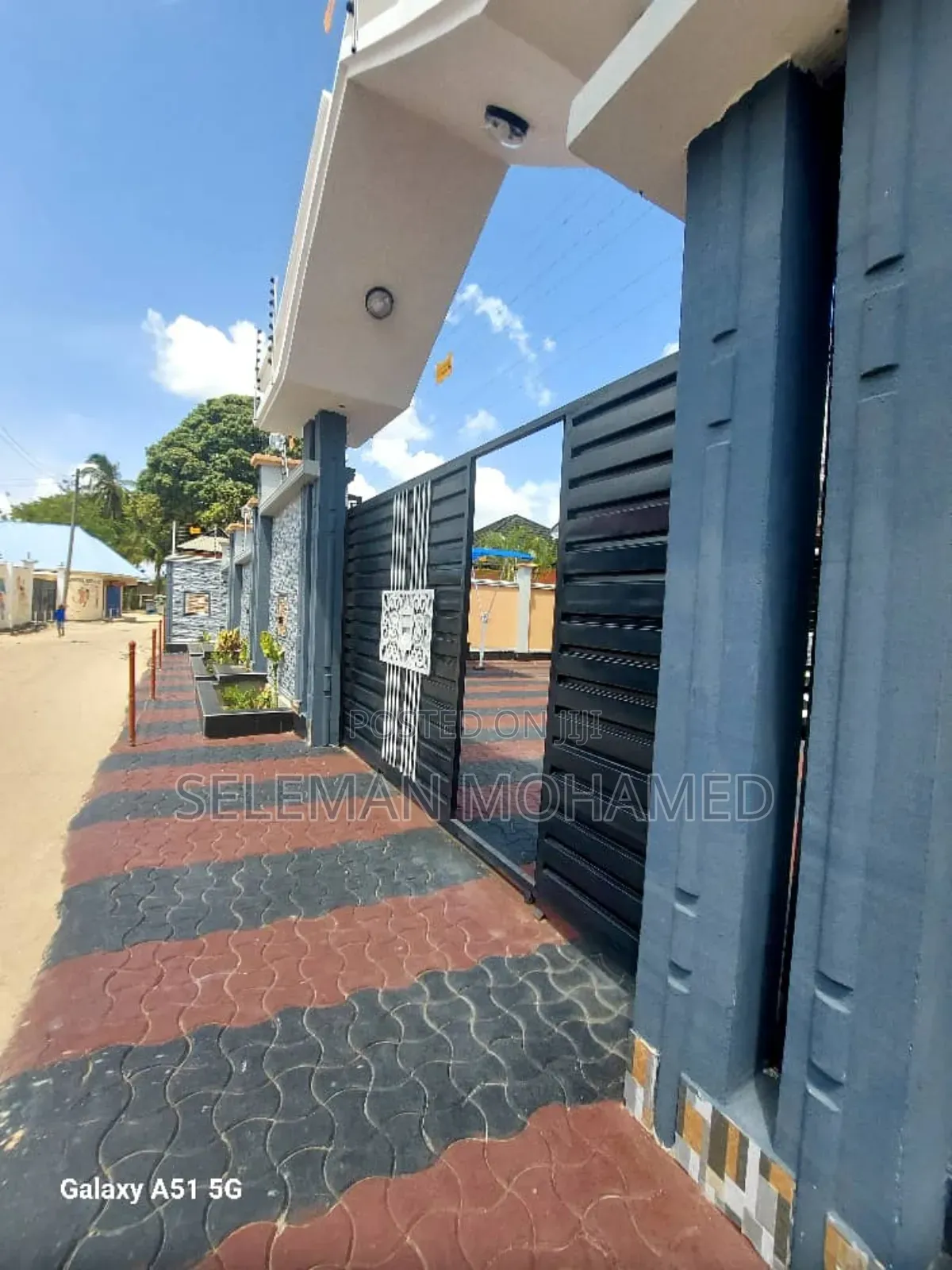Furnished 4bdrm House in Biriani Real Estate, Charambe for sale