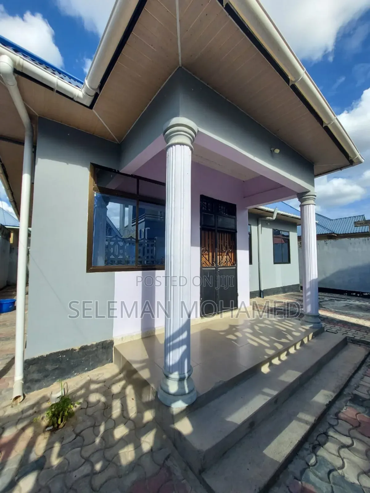 Furnished 3bdrm House in Biriani Real Estate, Chamazi for sale