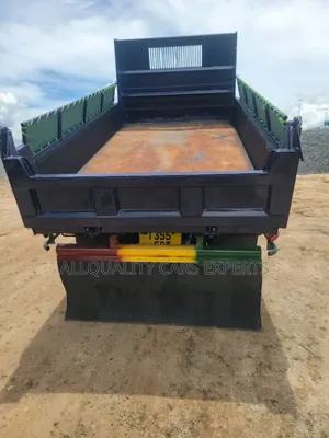 Mitsubishi Canter Tipper 4d33 Tone 2 1⁄2