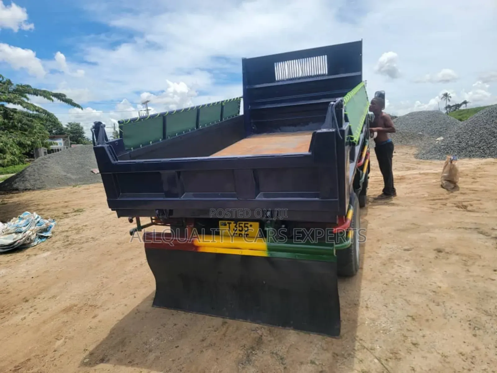 Mitsubishi Canter Tipper 4d33 Tone 2 1⁄2