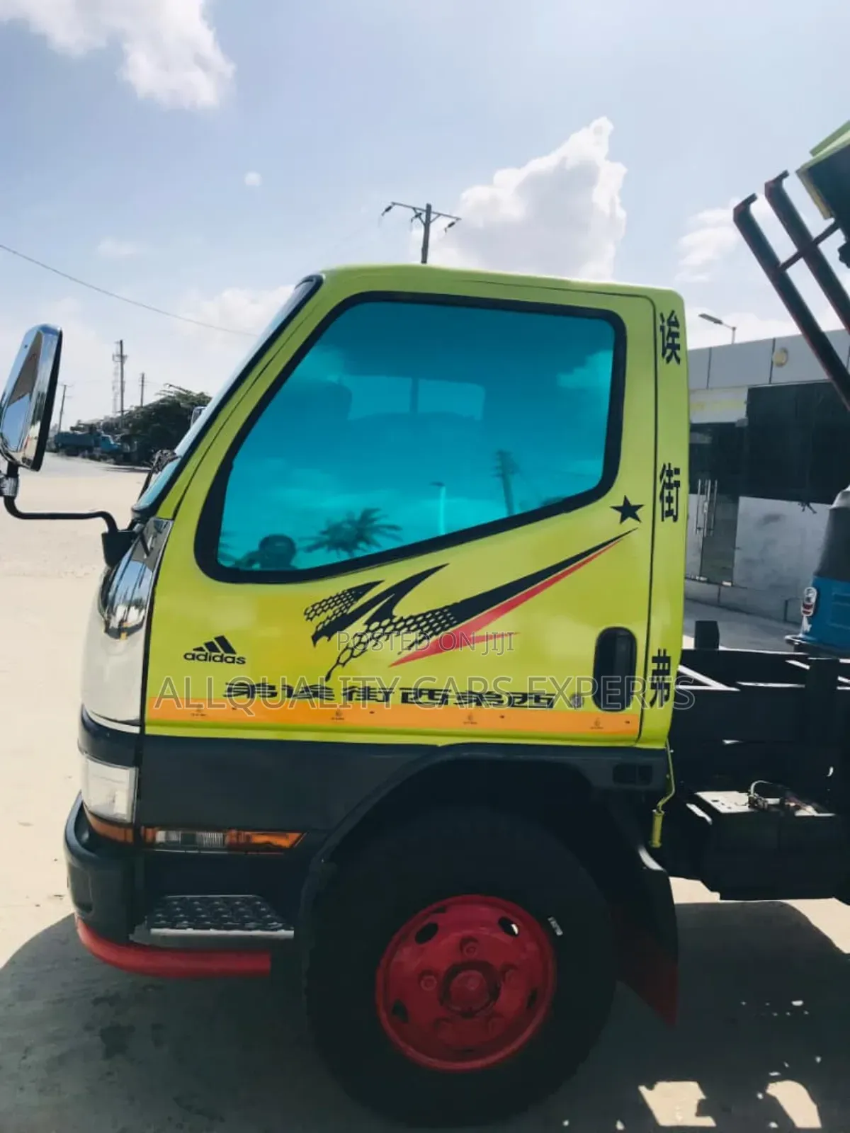 Mitsubishi Canter Tipper Tone 2 1⁄2