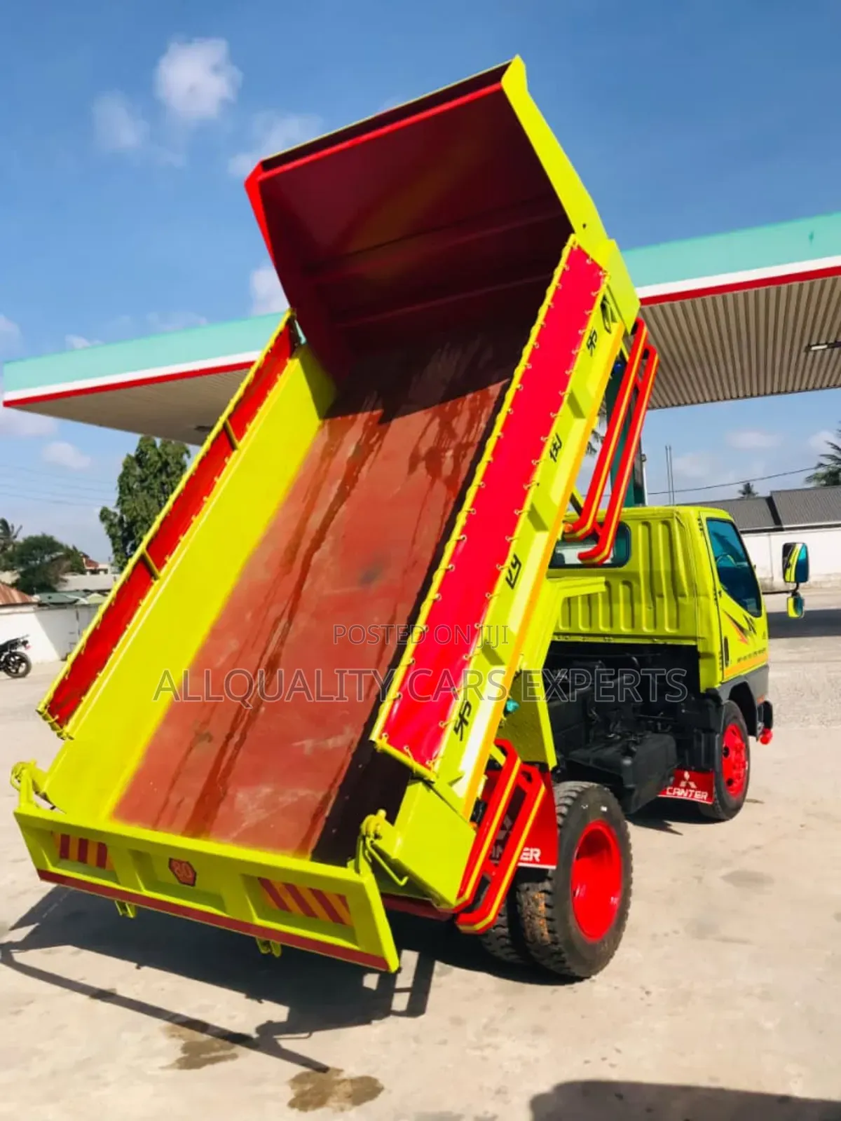 Mitsubishi Canter Tipper Tone 2 1⁄2