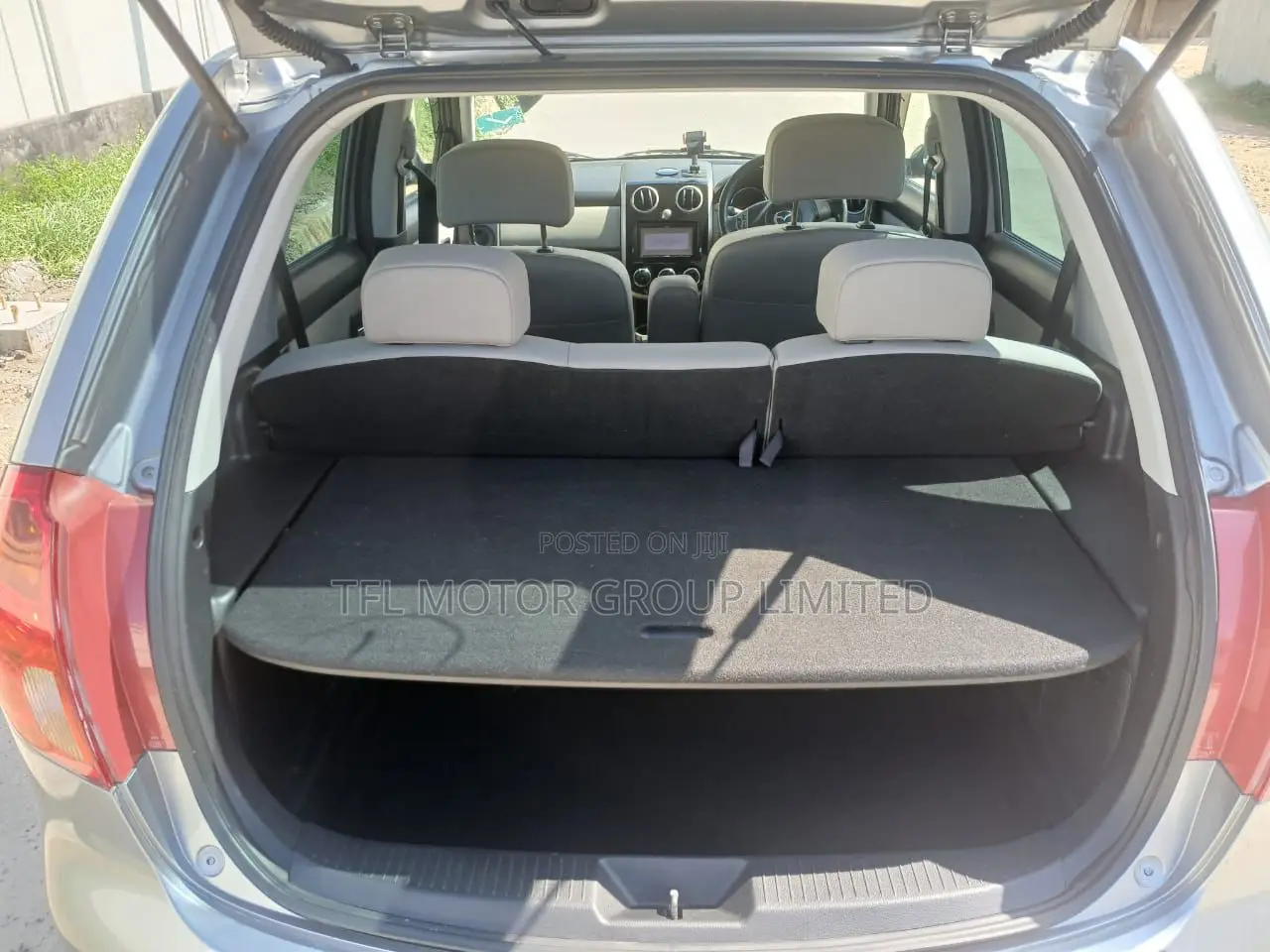 Mazda Verisa 2009 Gray
