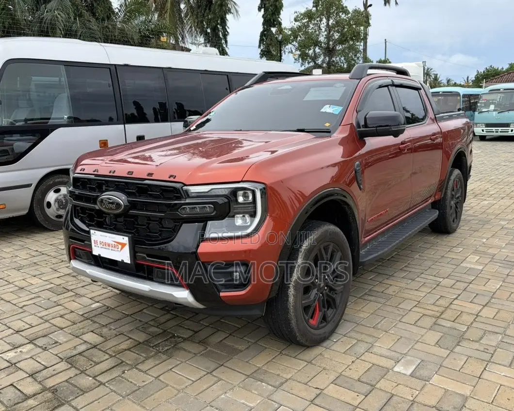 Ford Ranger Wildtrak 2024 Burgundy