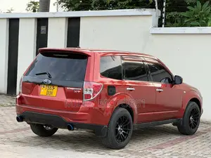Subaru Forester 2010 Orange