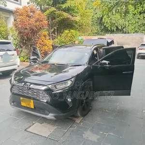 Toyota RAV4 2021 Black