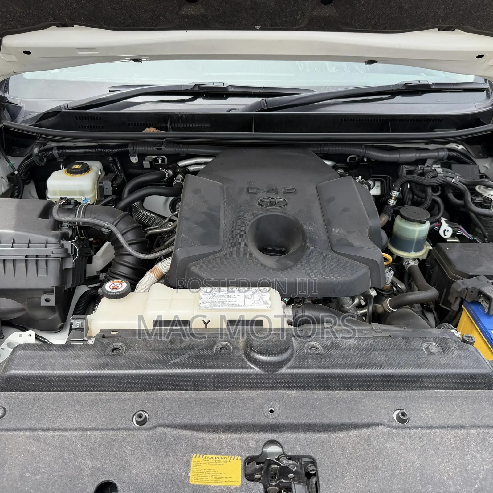 Toyota Land Cruiser Prado 2.8 2023 White