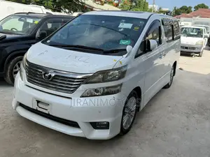 Toyota Vellfire 2009 White